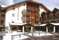 Aparthotel Majestic