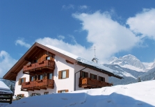 Apartmánový dům Majon Ladina